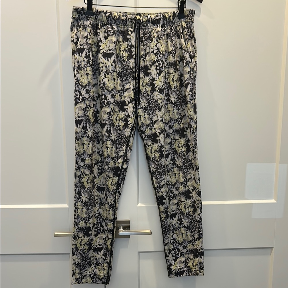 lululemon athletica Floral Ankle Pants - Black and Cream